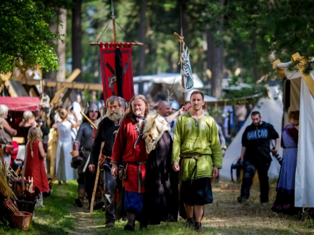 19944236_1617594174918821_8589730658413756136_o