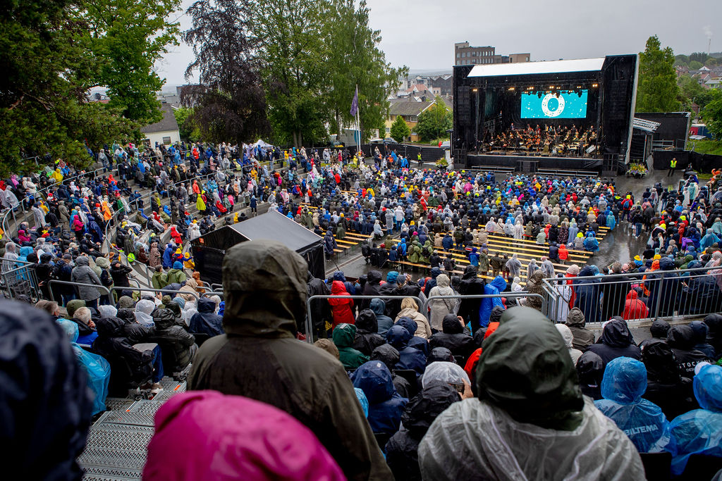 12. juni – Dronningbesøk, Jubileumsstafett-stafett og Festkonsert